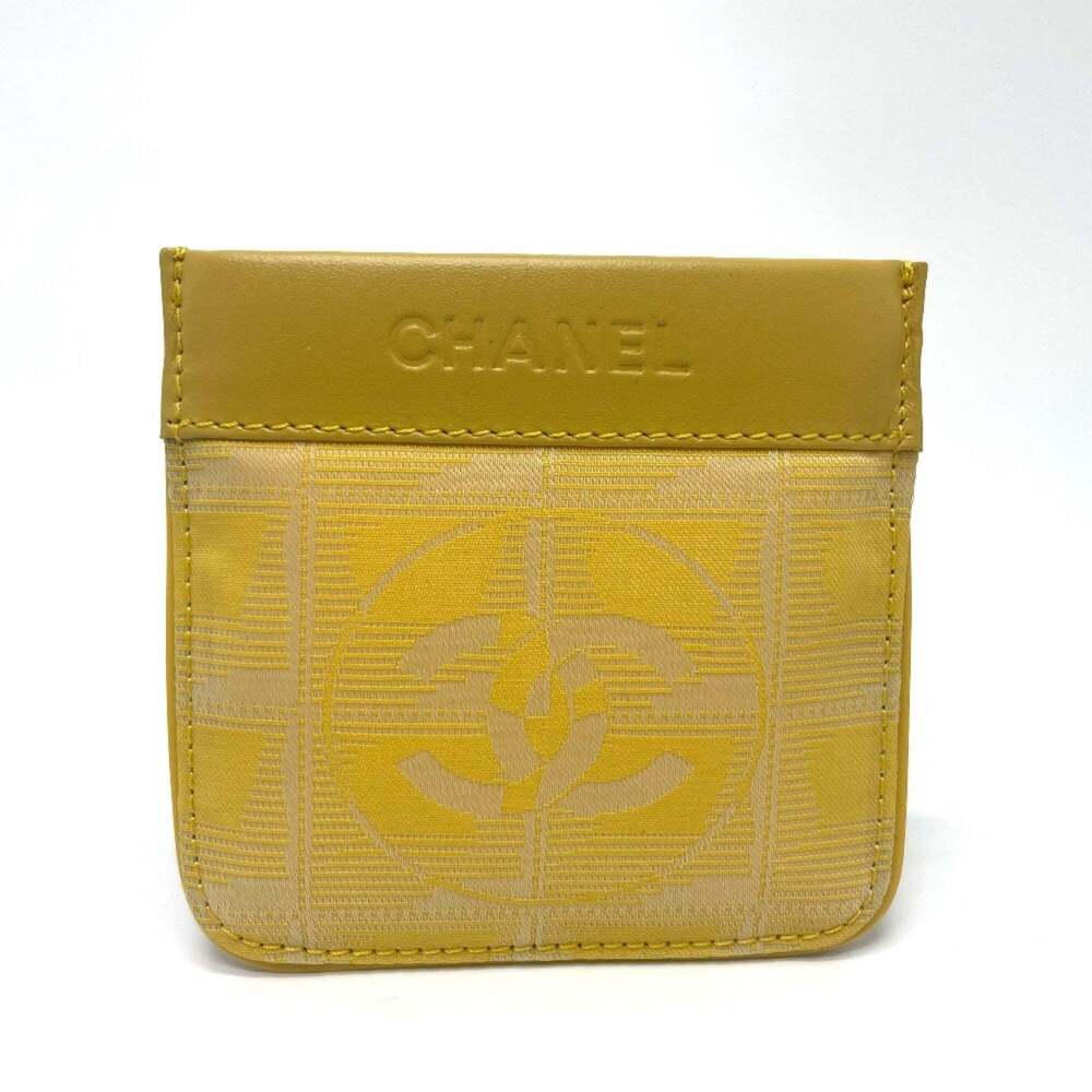 CHANEL Yellow Leather Logo Wallet